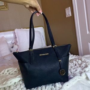Michael Kors Black purse